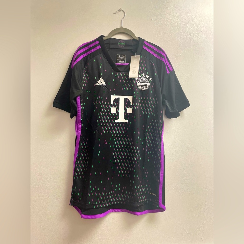 Adidas Bayern Munich Away Jersey 23/2024